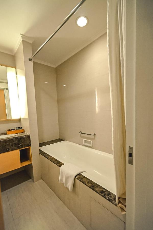 Deluxe Double Room,1206467932:JPEG
